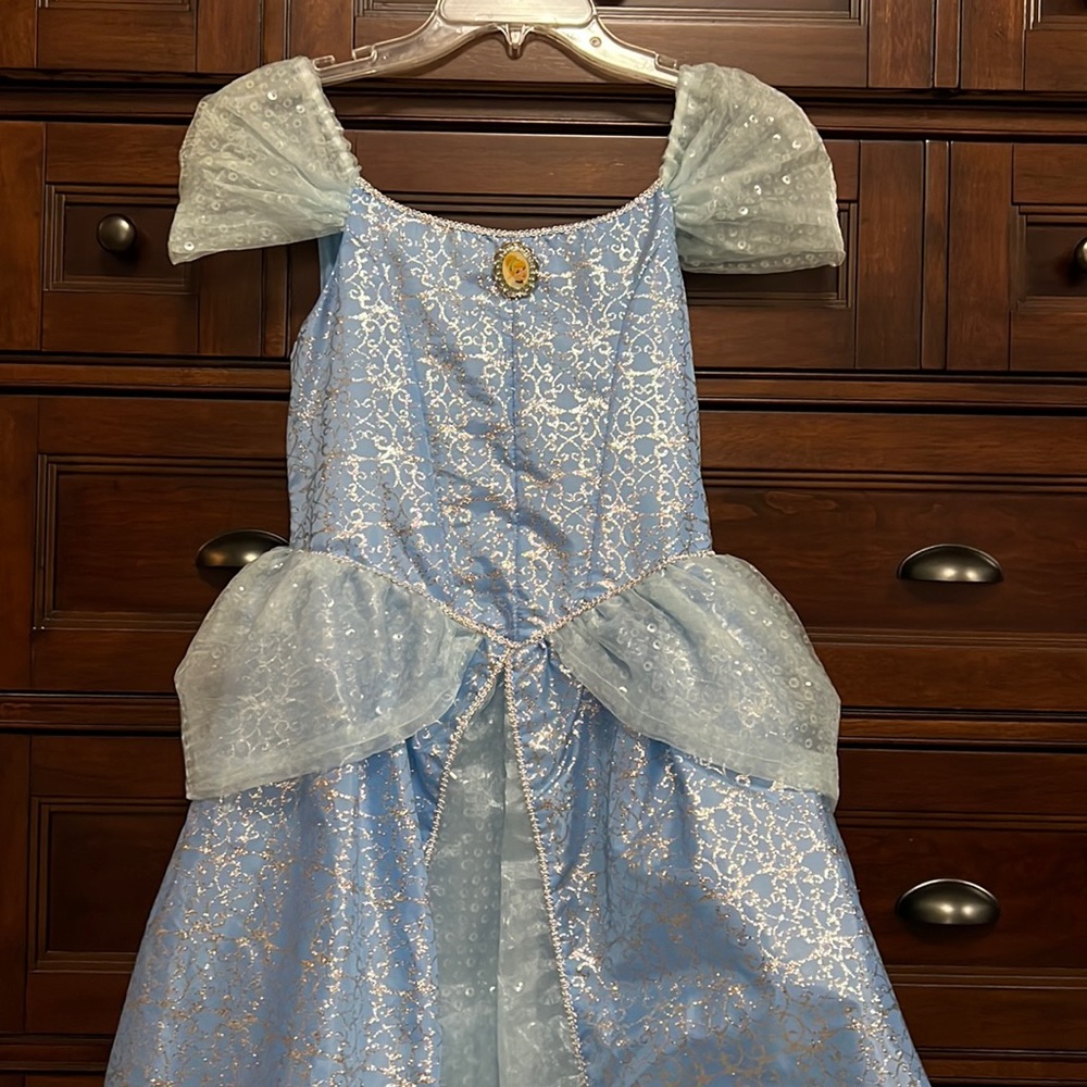 Official Disney Cinderella Dress size L 10-12